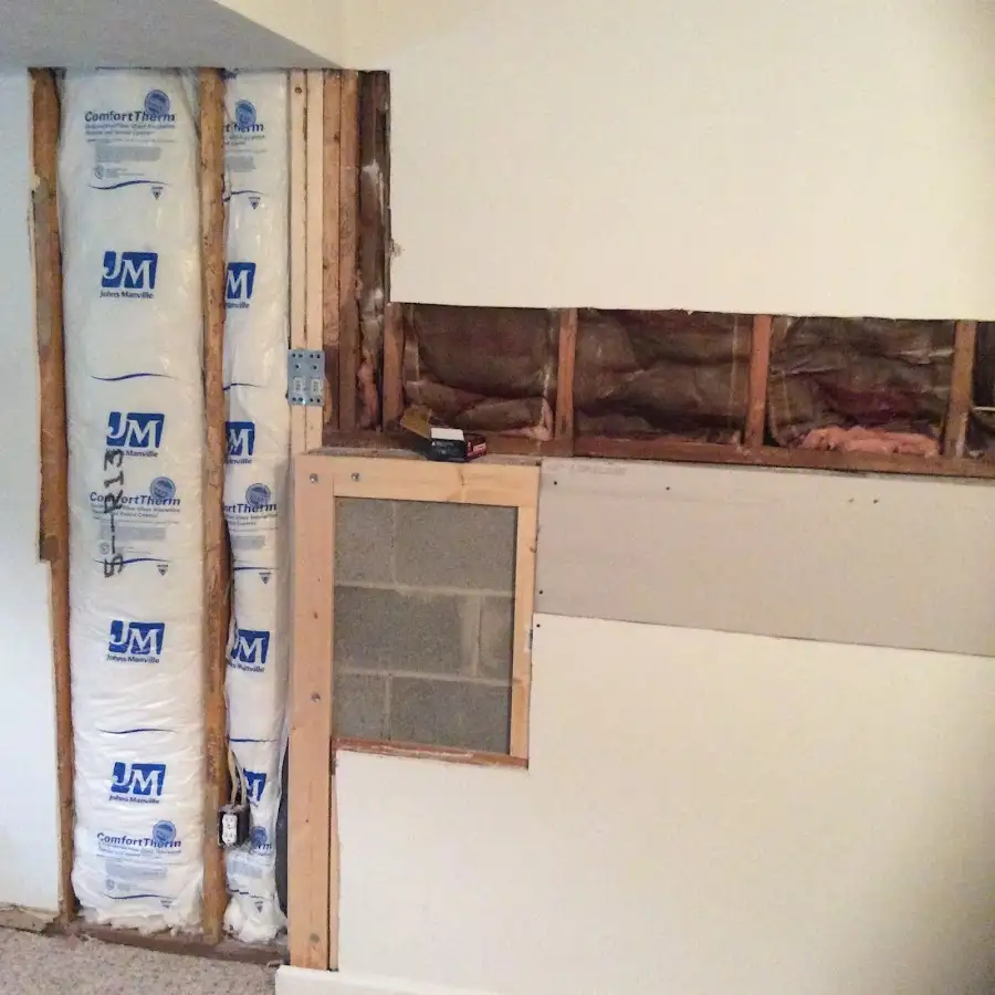 Wall insulation replacement during Structural Drying in Oakland